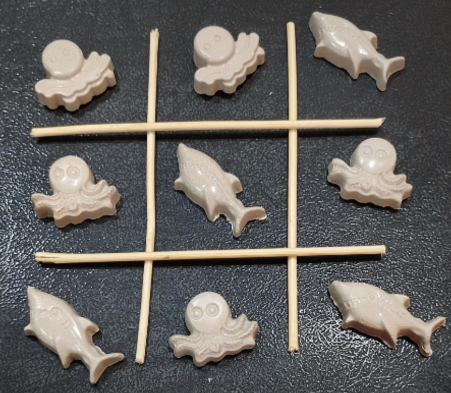 Tic Tac Toe — Shark & Octopus (Set of 10)